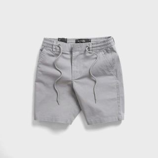 Short Kaki Betas nam.  Chất vải kaki chính phẩm.