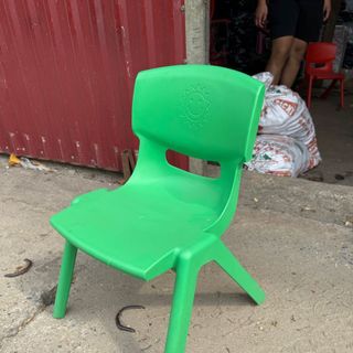 GHẾ NHỰA MẦM NON CAO CẤP HOẠ TIẾT MẶT TRỜI CƯỜI