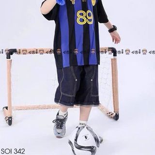 Set áo thể thao kẻ xanh mix quần jean túi hộp cho bé trai Soikid342