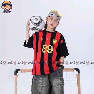 Set áo thể thao kẻ đỏ đen mix quần Jean đen túi hộp cho bé trai Soikid343