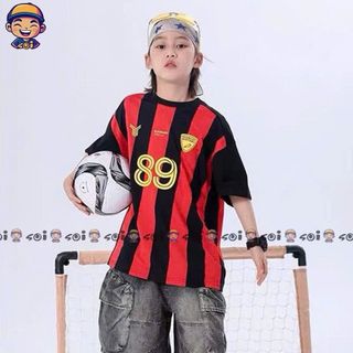 Set áo thể thao kẻ đỏ đen mix quần Jean đen túi hộp cho bé trai Soikid343