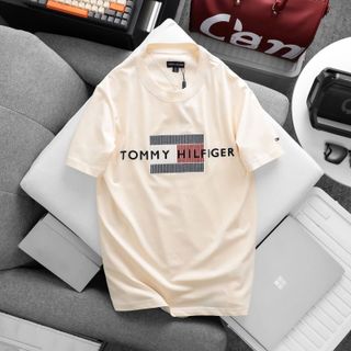 Áo thun nam. Chất cotton 4c cao cấp, mịn đẹp,Form slim. Unisex nam nữ đều mặc được, in nhung cao cấp.