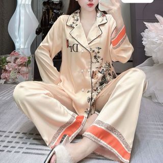 BỘ LATIN CỔ VEST LONA (8810)