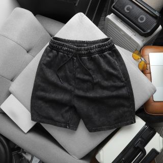 Short wash Ess.  Chất vải cotton 100% xịn mịn mát.