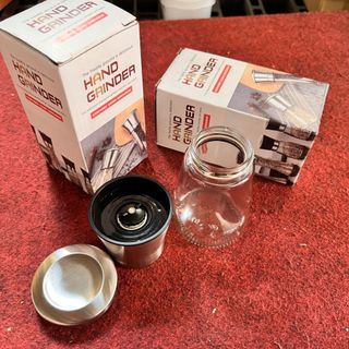 Lọ Xay Tiêu Nắp Inox