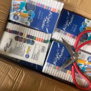 màu nước acrylic markers 60 chi tiết