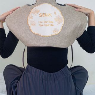 SKG680 - Đai chườm nóng ngải cứu (cổ vai gáy) Seka