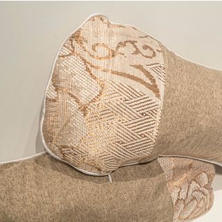 SKG650 - Gối sưởi điện ngải cứu Seka
