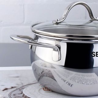 Nồi inox đúc nguyên khối Seka size 20cm