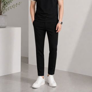 áo đen phối vai kem polo
