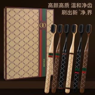 HỘP 6 BÀN CHẢI ĐÁNH RĂNG GC LUXURY (T100)