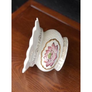 Bộ Thờ Cúng Lư Hứng Tàn Nhang 1618 Họa Tiết Hoa Sen Tím Phối Chữ Bằng Sứ Cao Cấp - Phật Giáo Tường Thuận