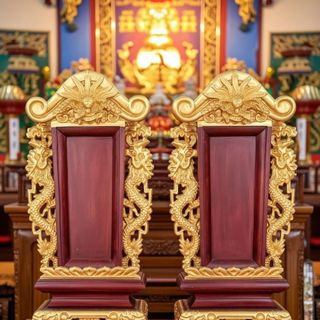 Bài Vị Gỗ Hương Ngàn Năm Uy nghiêm Chạm Khắc Tinh Xảo Chất Liệu Gỗ Hương Đỉnh Cao Độ Bền Vĩnh Cửu Nghệ Thuật Chạm Khắc Tinh Xảo Kích Thước Chuẩn Phong Thủy