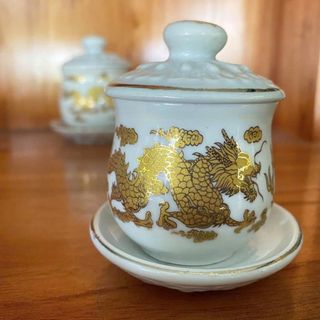 Hũ đựng gạo muối thờ cúng bằng sứ trắng rồng  2 cỡ cao: 7.5cm và 9cm