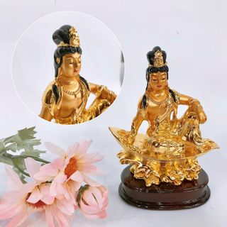 Tượng Ngài Quan Thế Âm Bồ Tát Ngồi Thuyền Cao 10cm Sơn Nhũ Vàng Chất Liệu Bột Đá Nhựa Poly Cao Cấp Kích Thước 10cmx6cm Sơn Màu Tỉ Mỉ