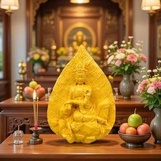 Tượng Ngài Quan Thế Âm Bồ Tát ngồi đài sen