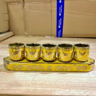 Chum nước thờ ,áng nước sứ vàng 3D bộ 5 ly