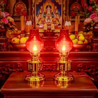 Cặp Đèn dầu đỏ cắm điện bóng cà na cao 20cm chất liệu thủy tinh bền đẹp ánh sáng dịu nhẹ phù hợp trang trí thờ cúng