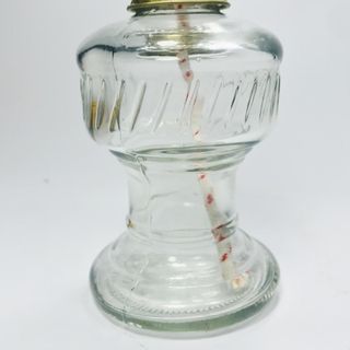 Đèn dầu chân thủy tinh trụ thờ cúng nghiêm trang cao 15cm dùng dầu cát tường lưu ly ánh sáng dịu nhẹ phù hợp trang trí thờ cúng chất liệu thủy tinh bền đẹp