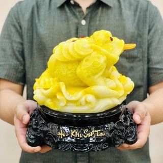 Thiềm Thừ Cóc Ba Chân Ngậm Tiền Vàng Cao 18cm Chất Liệu Đá Trọng Lượng 600g Linh Vật Chiêu Tài May Mắn Phú Quý Bình An Sản Phẩm Việt Nam