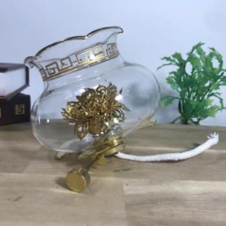 Đèn dầu chân thủy tinh trụ thờ cúng nghiêm trang cao 15cm dùng dầu cát tường lưu ly ánh sáng dịu nhẹ phù hợp trang trí thờ cúng chất liệu sứ tráng men và thủy tinh