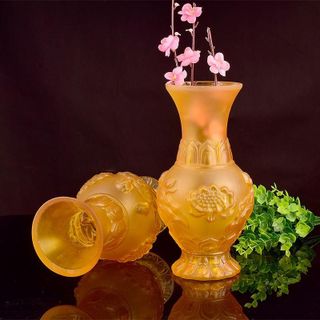 Bộ Thờ Cúng Bình Lư Dĩa Chun Màu Vàng Thủy Tinh Lưu Ly Cao Cấp Phật Giáo Tường Thuận Chất Liệu Thủy Tinh Họa Tiết Hoa Sen Vàng Nổi Siêu Đẹp Sang Trọng Kích Thước Đa Dạng