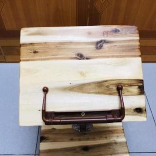 Tâm Pháp - Kệ Tụng Kinh Gỗ Chân Inox Chắc Chắn Tiện Lợi Cho Phật Giáo & Học Sinh Việt Nam Chất Liệu Ghế Gỗ Chân Inox Dễ Dàng Sử Dụng Phù Hợp Nhiều Đối Tượng