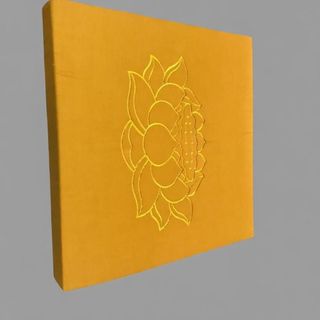 Tọa cụ vuông ngồi thiền 5,5x48cm chất liệu mút êm ái thiết kế nhỏ gọn phù hợp thiền định tại gia hoặc chùa chiền