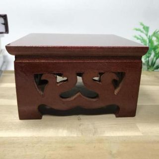 Đôn gỗ, kệ gỗ vuông khắc gỗ đặt tượng thờ Tâm Pháp
