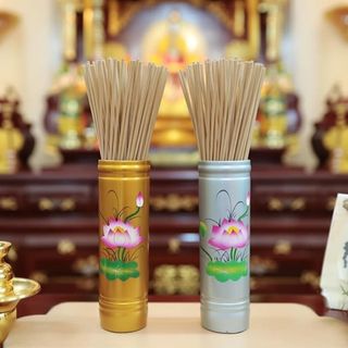 Ống Đựng Nhang Gỗ Tràm Họa Tiết Hoa Sen Bền Chục Năm Uy Tín Trang Trọng Chiều Cao 26cm Ngang 7cm Dùng Trên Bàn Thờ