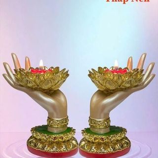 Bàn Tay Dâng Đèn Cầy Bàn Phật Uy Niêm Trang Phục Truyền Thống Hình Ảnh Nhân Vật Cầm Đèn Cho Người Yêu Thích Trang Phục Truyền Thống