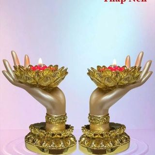Bàn Tay Dâng Đèn Cầy Bàn Phật Uy Niêm Trang Phục Truyền Thống Hình Ảnh Nhân Vật Cầm Đèn Cho Người Yêu Thích Trang Phục Truyền Thống