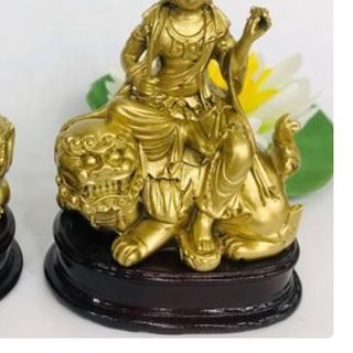 Tượng Ngài Văn Thù Bồ Tát Sơn Đồng Cao 10cm Đá Ép Chắc Chắn Độ Bền Cao Màu Sắc Tươi Sáng Bề Mặt Mịn Xử Lý Kỹ Nước Sơn Chất Lượng Cao Không Phai Màu Dễ Lau Chùi