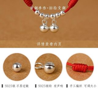 Vòng tay chỉ đỏ chuông bạc tình duyên thu hút may mắn thiết kế độc đáo màu đỏ ngũ sắc mang lại tình duyên và may mắn cho người sử dụng sản phẩm