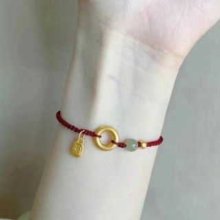 Vòng tay chỉ đỏ tình duyên thu hút sự bền chặt may mắn thiết kế độc đáo màu đỏ ngũ sắc mang lại tình duyên và may mắn cho người sử dụng sản phẩm