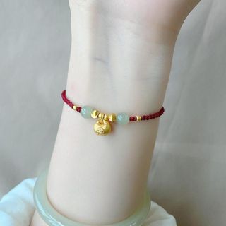 Vòng tay chỉ đỏ túi tài lộc tình duyên thu hút may mắn thiết kế độc đáo màu đỏ ngũ sắc mang lại tình duyên và may mắn cho người sử dụng sản phẩm