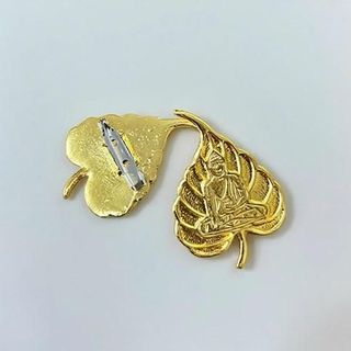 Đồ cài áo Vu Lan Báo Hiếu thiết kế đặc biệt tôn trọng đạo đức cho dịp lễ quan trọng sản phẩm phù hợp với các mùa lễ phật giáo