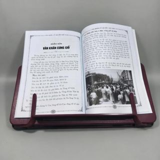 Tâm Pháp Kệ Tụng Kinh Đọc Sách Để Bàn Tập Trung Tu Tập Chất Liệu Nhựa Kích Thước 16x32 Cm Thiết Kế Mới Tiện Lợi Phù Hợp Phật Giáo Pháp Luân Công Học Sinh Sinh Viên Xuất Xứ Việt Nam Chắc Chắn Không Nứt Không Cong Vênh