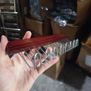Móc Treo Gỗ Đa Năng 8 Móc – Treo Đồ Lót, Cà Vạt, Thắt Lưng, Khăn – Xoay 360° Gọn Gàng Tiện Dụng - Giá Sỉ