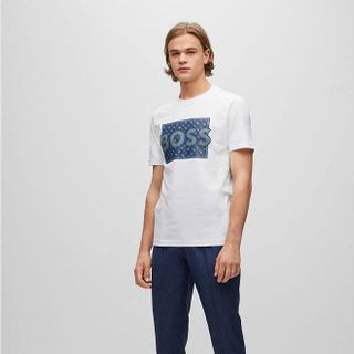 Mẫu áo cotton nam, chất 4c in cao thành hoạ tiết.