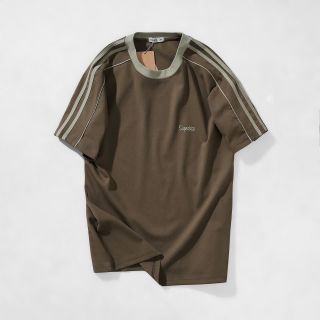 Áo thun nam. Vải Cotton mịn, đẹp,  phối viền nét, logo thêu.