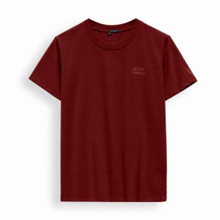 Áo thun Vaumont Classic Cotton nam. Chất vải cotton cao cấp 4 chiều mềm mại, thoáng khi và thấm hút mồ hôi tốt.