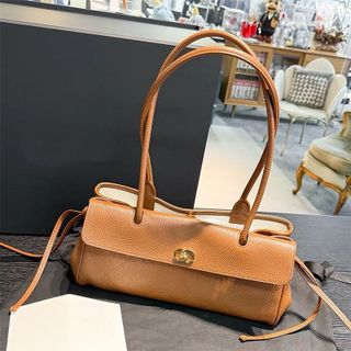 🍦 Túi Xách Đeo Vai Dáng Dài Màu Kem Be – Phong Cách Vintage & Minimalist Lôi Cuốn
