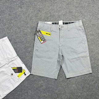 Sọt khaky UNDER nam, co giãn. Phom slim , chấm trên gối.