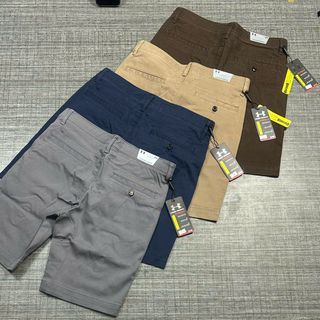 Sọt khaky nam. Phom slim , chấm trên gối