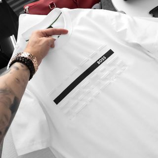 B.O.O.S New T-Shirt. Chất cotton 2c in nổi.
