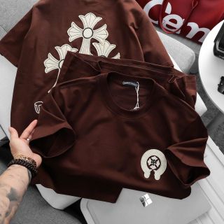 Mẫu Chrome Hearts logo thêu sắc nét, chất cotton co giãn tốt dày dặn.