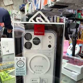 Ốp Lưng MagSafe Thương Hiệu KST Dành Cho IPhone 17 Pro Max - 17pro. Với Thiết KếTrong Suốt. Sản Phẩm Có Tích Hợp Vòng Từ MagSafe Hỗ Trợ Sạc Không Dây Và Sử Dụng Chất Liệu Bayer Cao Cấp Giúp chống ố vàng