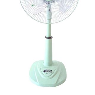 QUẠT ĐỨNG LỠ THÂN NHỰA AKIFAN L42 (T5)