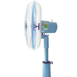 QUẠT ĐỨNG LỠ THÂN NHỰA AKIFAN L42 (T5)
